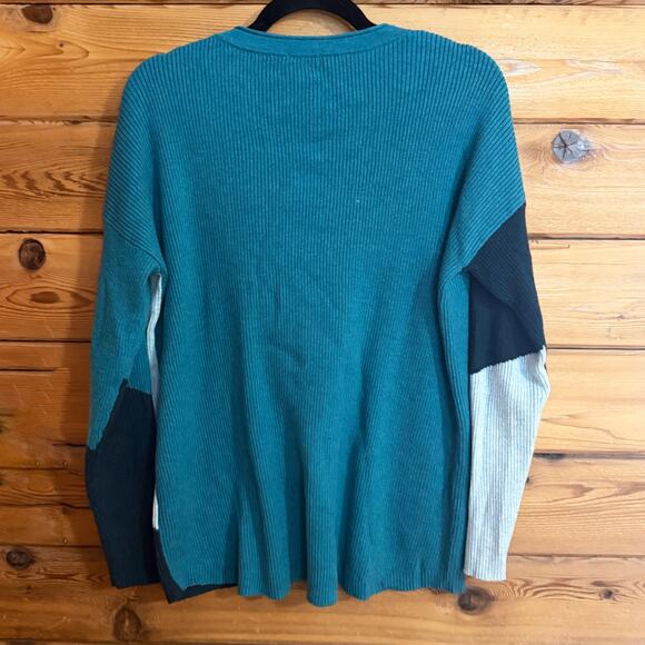 Smartwool Teal and Gray Colorblock Sweater - Picture 3 of 5